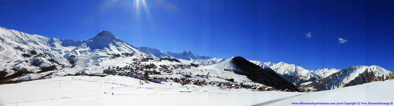 Le Plan d'Albiez et les Aiguilles d'Arves