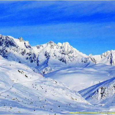 Panorama des Arves à 2000 m, rando raquettes, resto