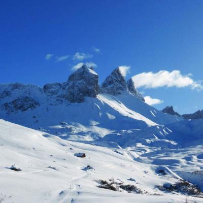 Raquettes au pied des Aiguilles d'Arves