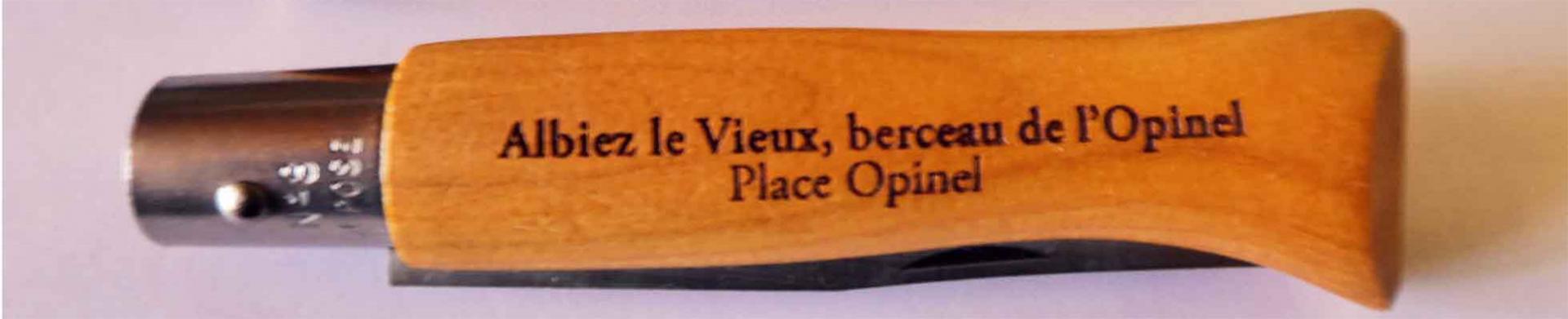 Histoire de la création de l'Opinel au Musée avec Yves Guide du Patrimoine Savoie Mont Blanc